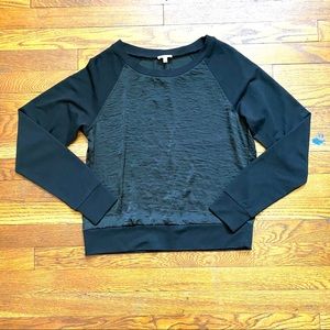 Rachel Rachel Roy black split back shirt size Small